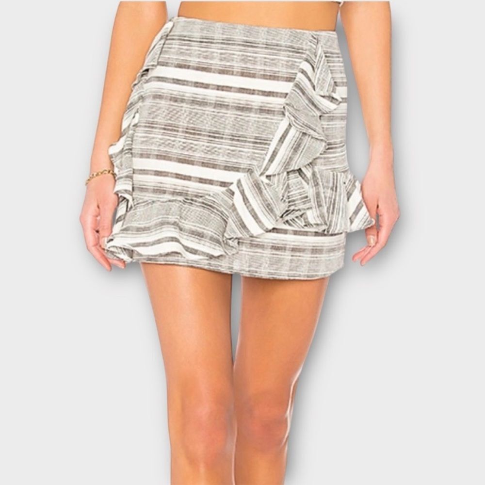 Anthropologie TULAROSA Hannah Ruffled Mini Skirt in‎ Gray And Ivory Size M NWT